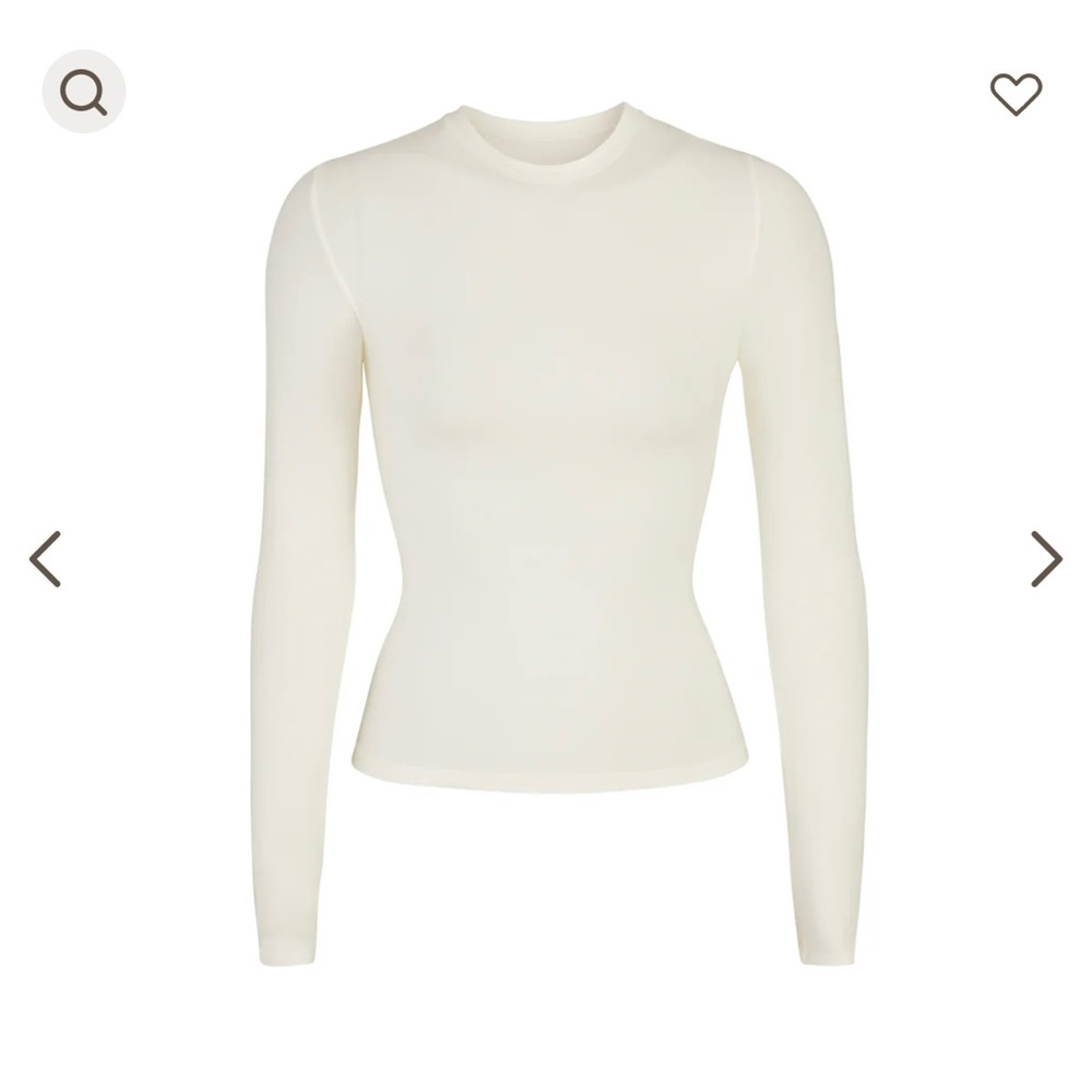 Skims Cotton Jersey long sleeve tee!